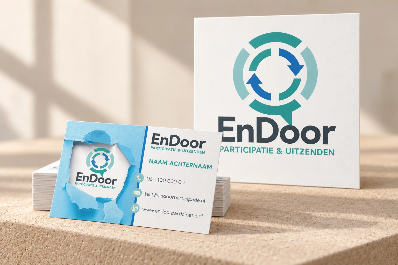 EnDoor-logo en visitekaartje in één portfoliobeeld